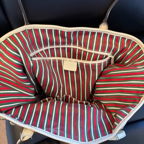 Gucci GG Handbag - Picture 3 of 3